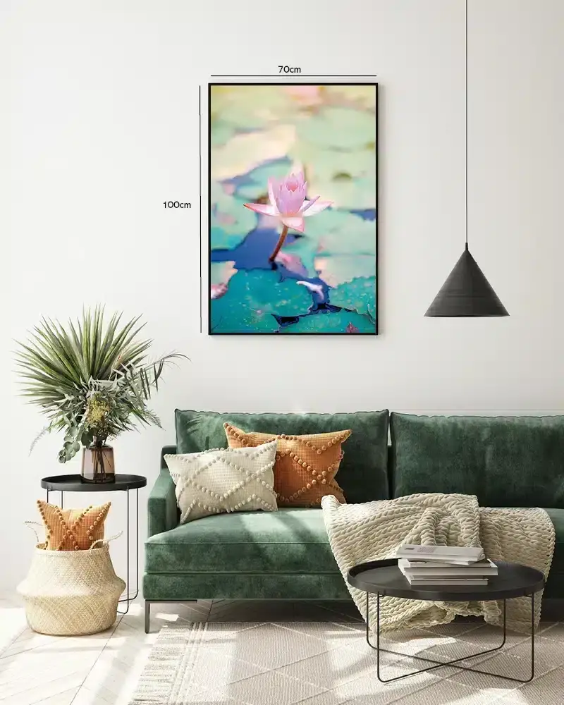 Lyserød Vandlilje i Vand Plakat