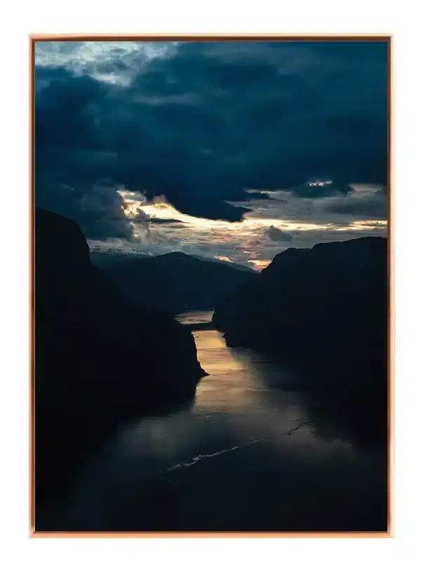 Fjord Ved Skumring Plakat