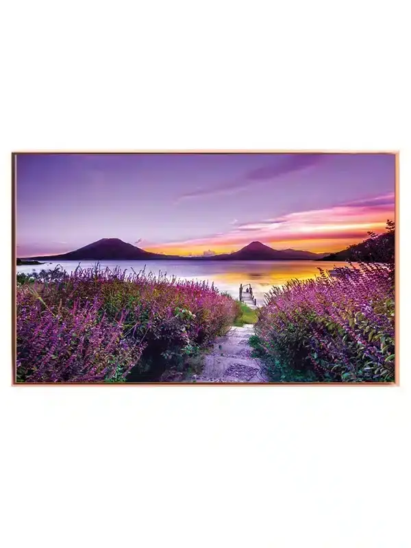 Sølandskab Med Lilla Blomster Plakat
