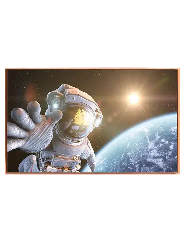 Astronaut Over Jorden i Sollys