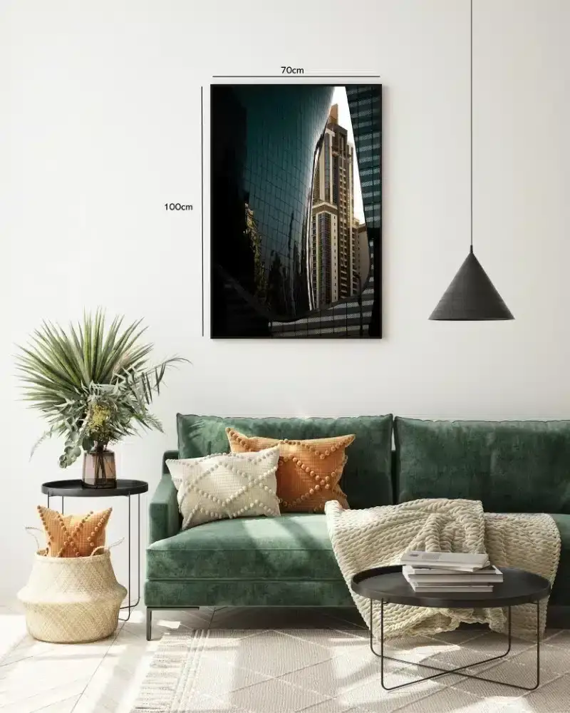 Grafisk Skyskraber Mellem Glasfacader