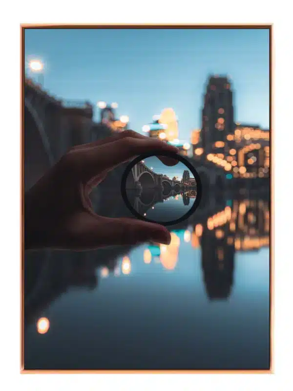 Bybro i Linse Refleksion