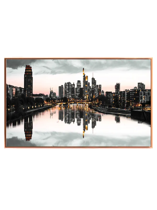 Frankfurt Skyline ved Floden