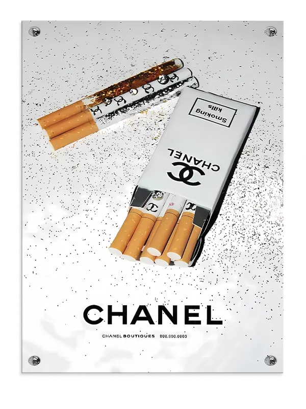 Cigaretpakke cigaretter aske med typografi logo