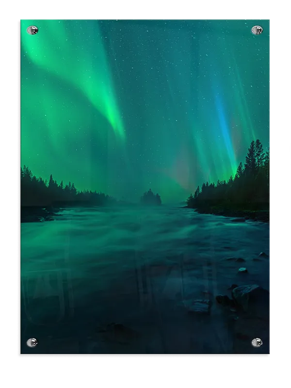 Nordlys Over Flodlandskab Plakat