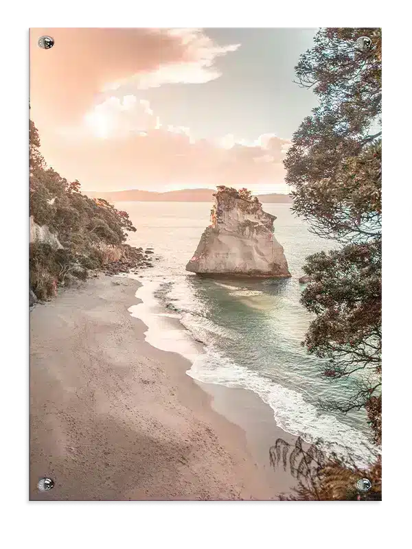 Klippestrand i Solnedgang Plakat