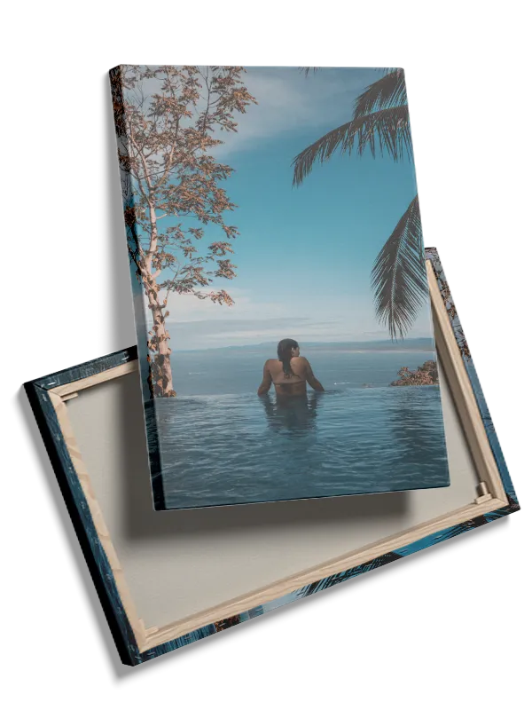 Kvinde ved Infinity Pool Udsigt