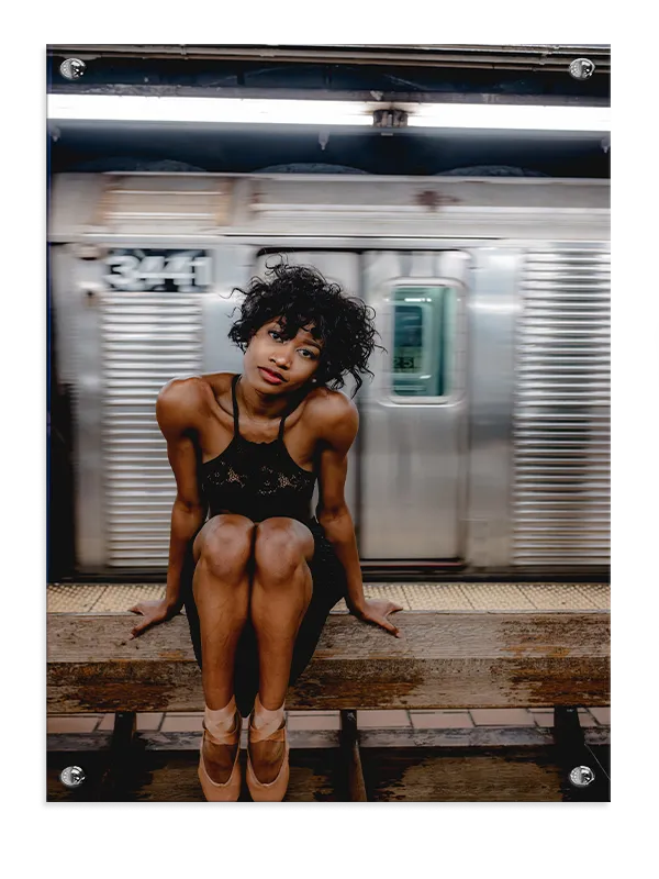 Grafisk Ballerina ved Metroperron