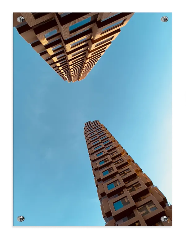 To Tårne Mod Blå Himmel