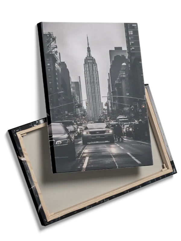 Empire State Building i Regn