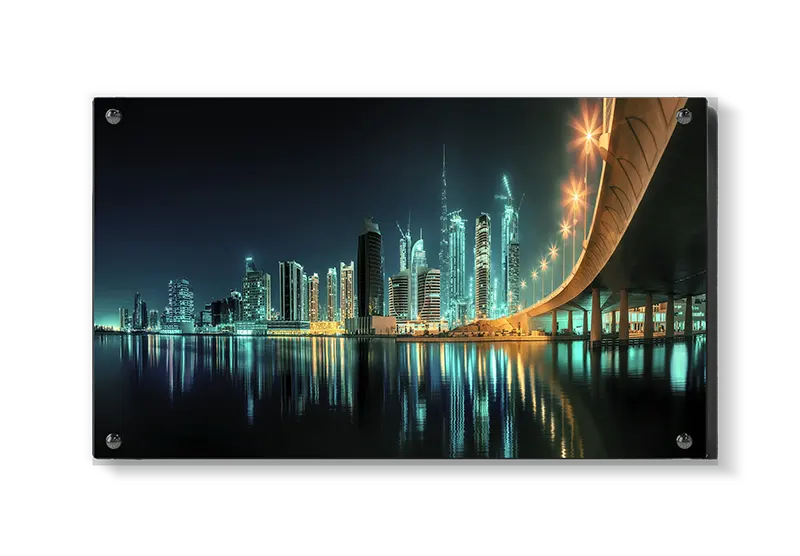 Dubai – Midnight Flow