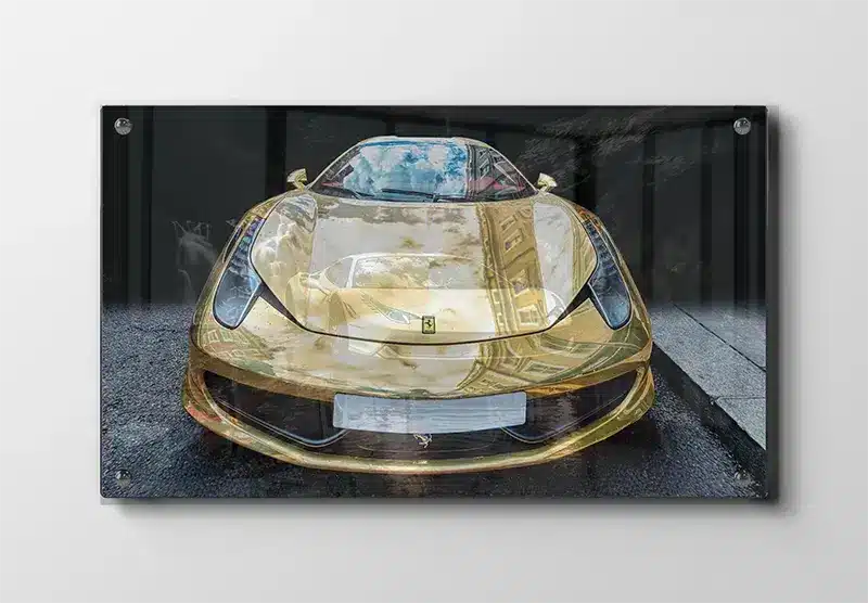 Gylden Ferrari Sportsvogn
