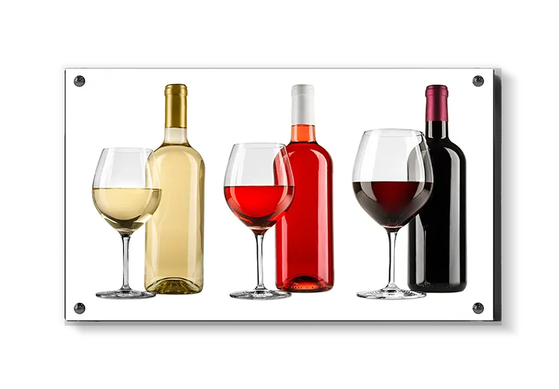 Vinflasker vinglas vin med refleksioner glas