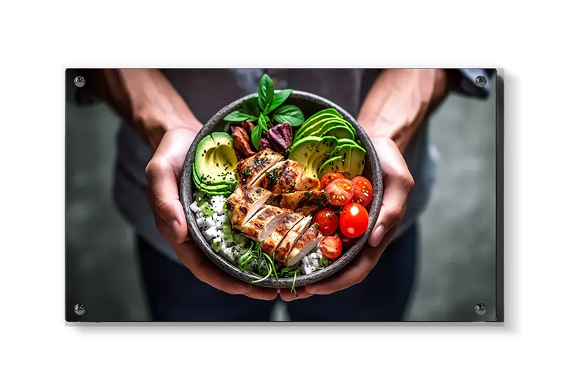 Skål kylling avocado tomater med nærbillede