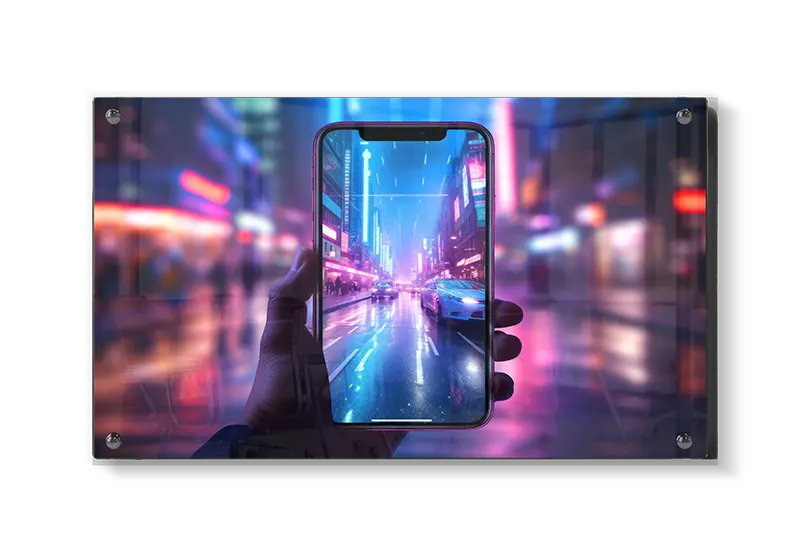 Neonlys Gennem Smartphone i Regn