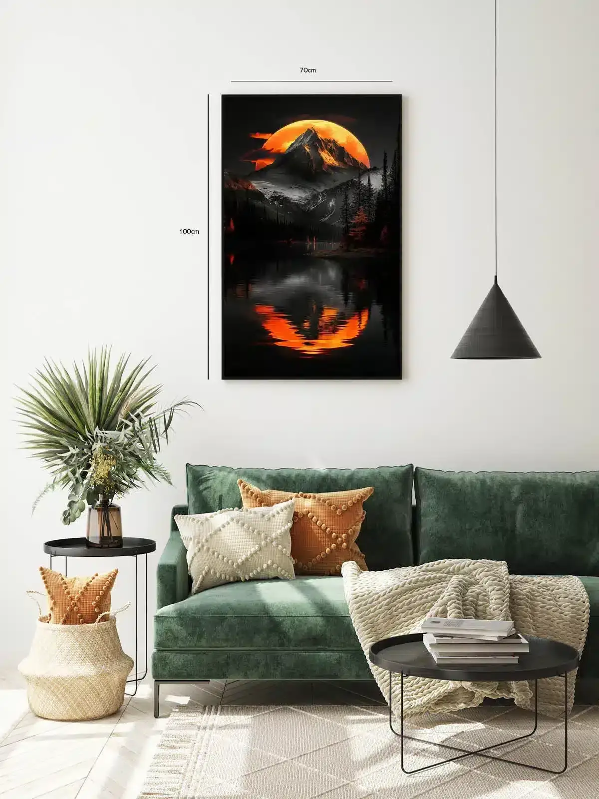 Bjerg Under Glødende Måne Plakat
